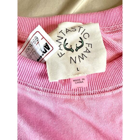 NWT Fantastic Fawn Sequin Smiley Face Oversized Pink Sweater Size Large - Picture 5 of 7